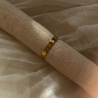 Rena ring