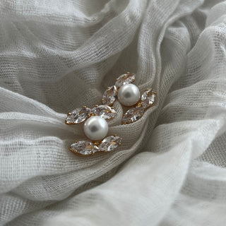 Chanel pearl