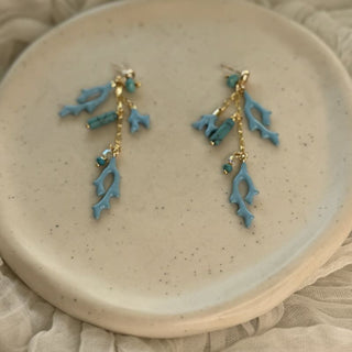Ocean kiss coral