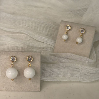 Pearl white
