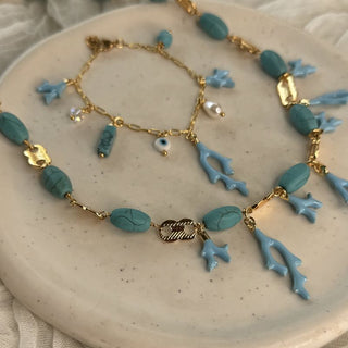 Ocean kiss coral