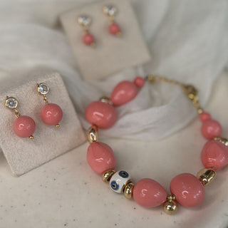 Pearl pink