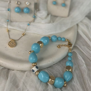 Pearl blue