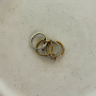 Four - band ring