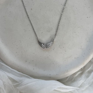 Minimal Wings