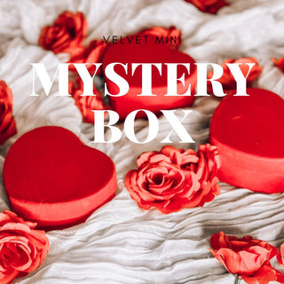MINI VELVET HEART MYSTERY BOX