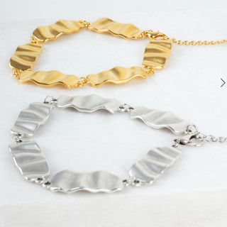 Wave bracelet