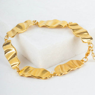 Wave bracelet