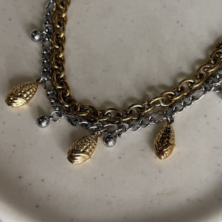 Golden shoal