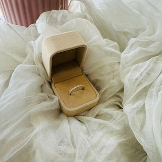 Brilliance Classic Band