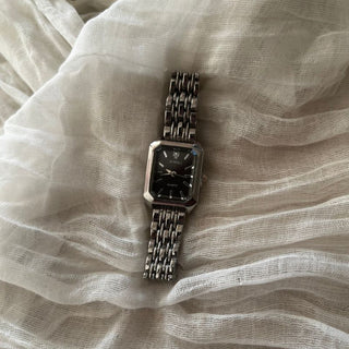 Watch me black